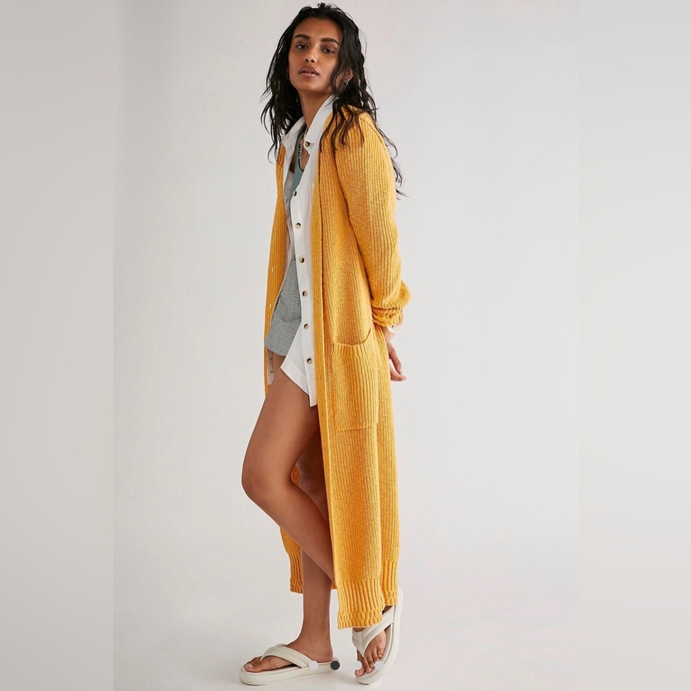 NWT ☀️ FREE PEOPLE It’s alright Cardigan - Picture 1 of 10